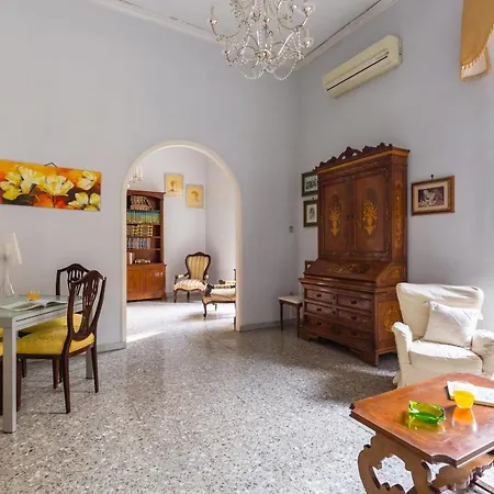 Lägenhet Rettifilo Family By Wonderful Italy